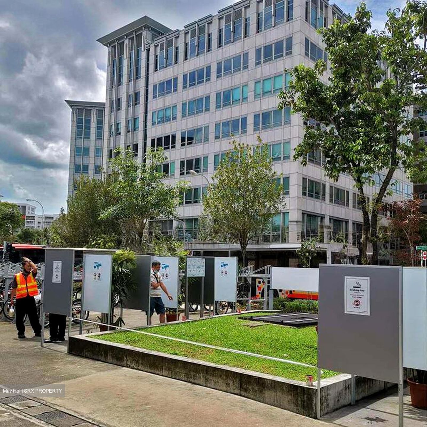 Abacus Plaza (D18), Office #600652891